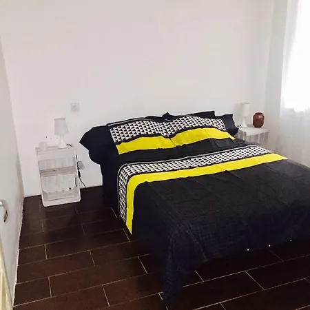 Daire T3 Proche Castillet